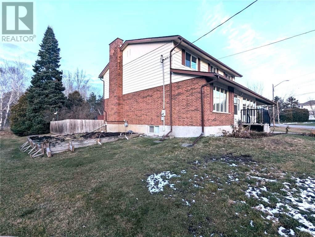 1424 Ramsey Lake Rd, Sudbury, Ontario  P3E 6J1 - Photo 53 - 2127496