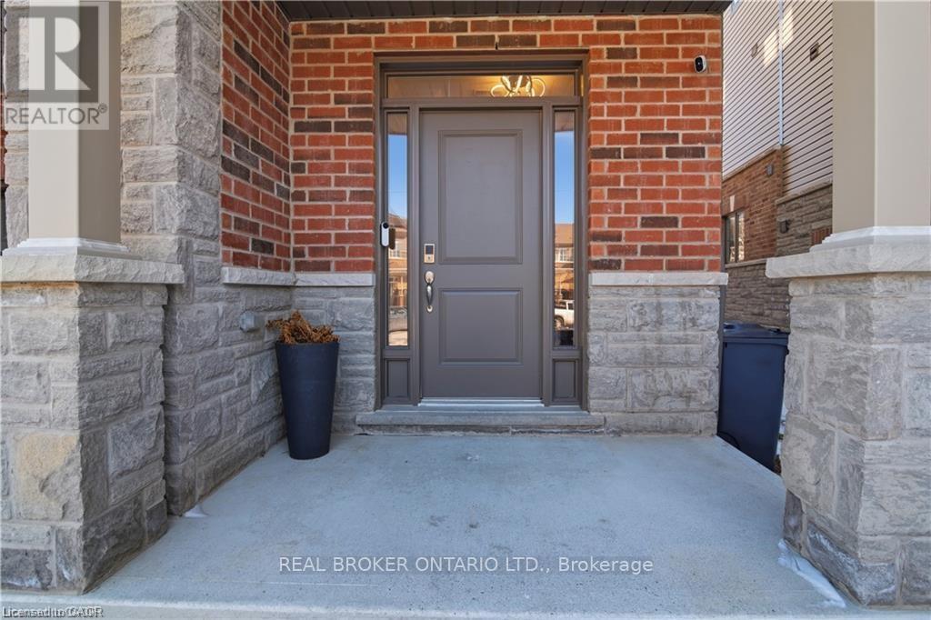 312 Humphrey Street, Hamilton, Ontario  L0R 2H1 - Photo 3 - X13071128