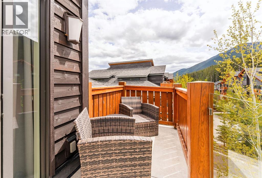 204, 3000b Stewart Creek Drive, Canmore, Alberta  T1W 0G5 - Photo 39 - A2283262