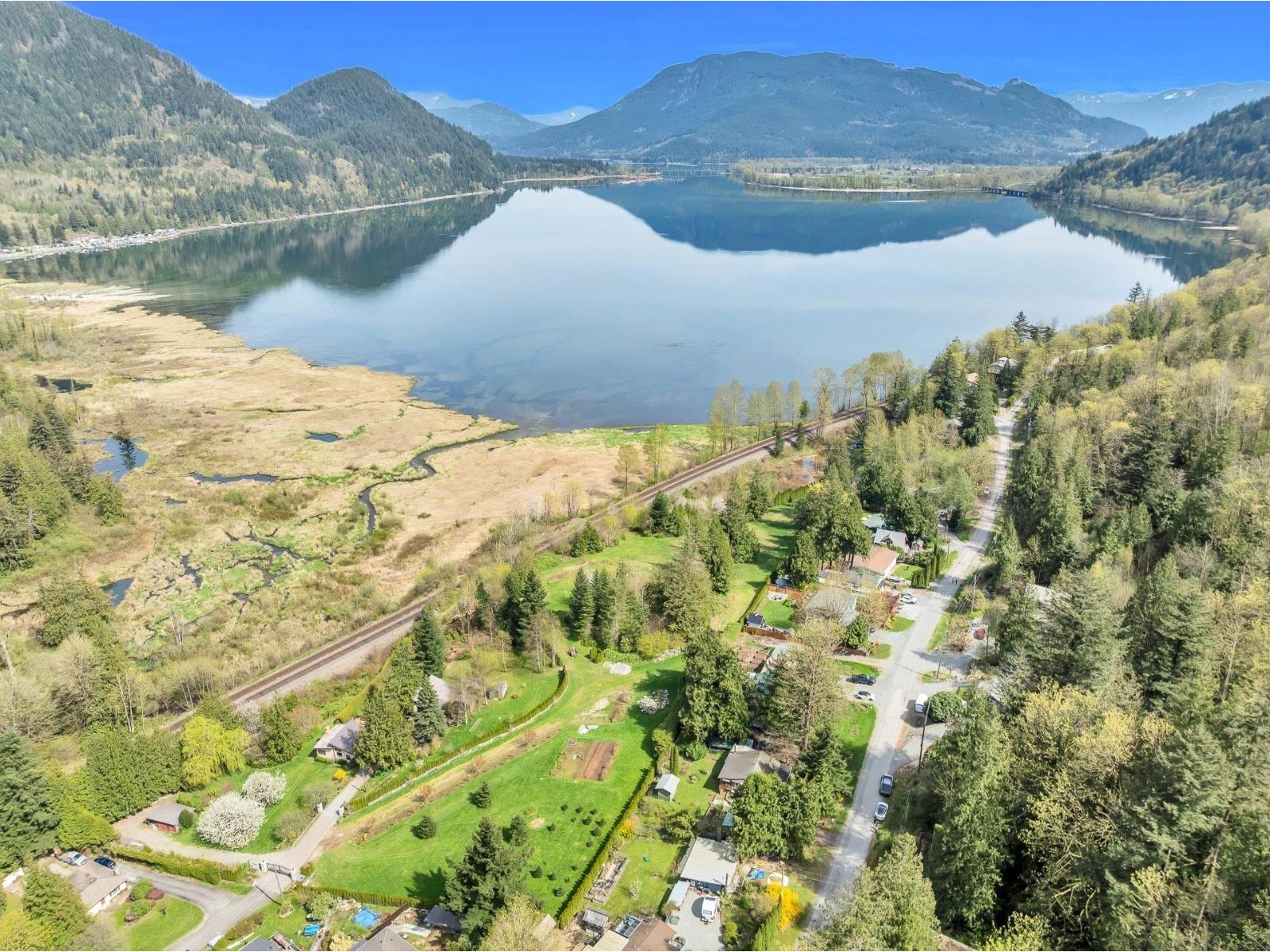 44239 Bayview Road, Mission, British Columbia  V0M 1N0 - Photo 3 - R3117727
