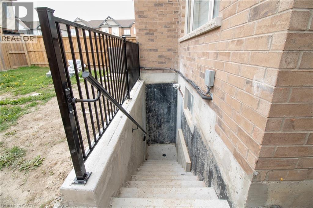 55 William Dunlop Street Unit# #lower, Kitchener, Ontario  N2R 0N8 - Photo 11 - 40823363