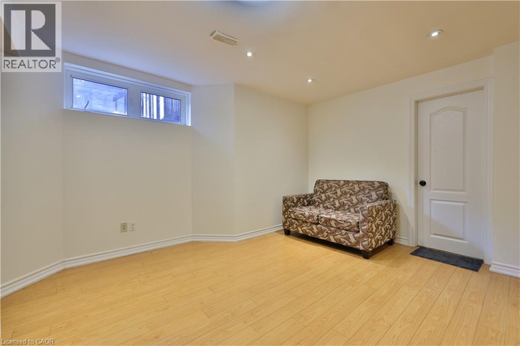 5486 Fudge Terrace, Mississauga, Ontario  L5M 0M8 - Photo 32 - 40826232