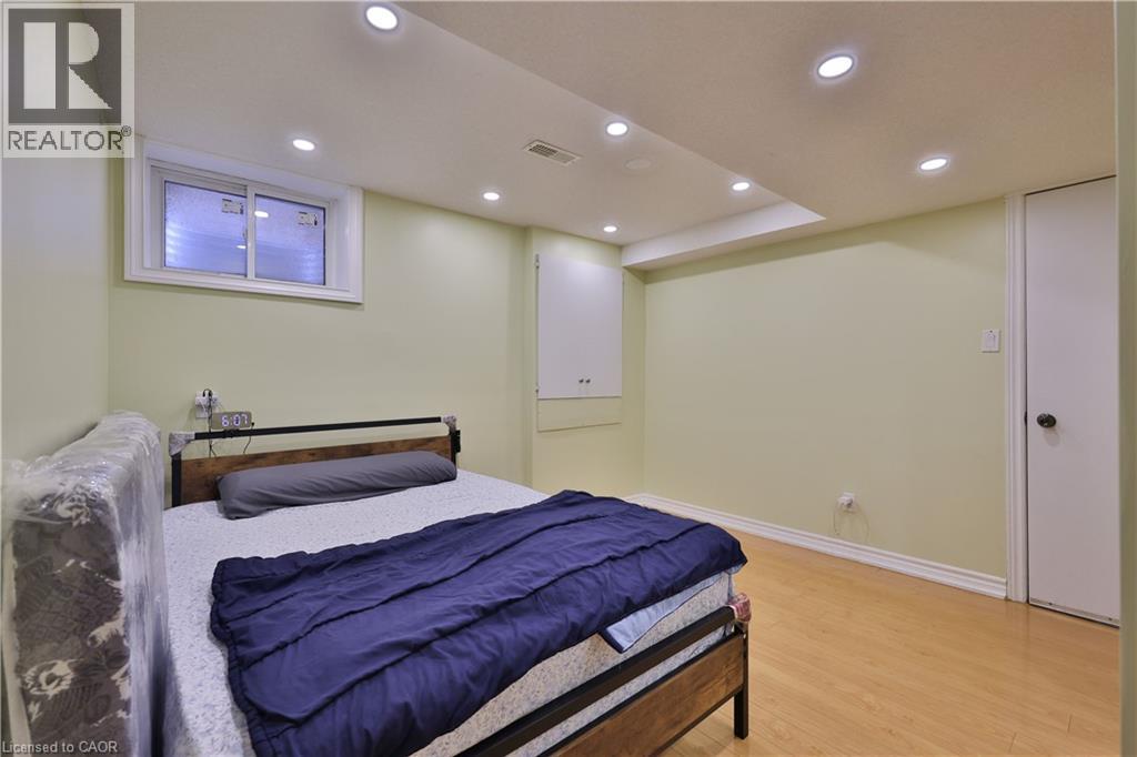 5486 Fudge Terrace, Mississauga, Ontario  L5M 0M8 - Photo 29 - 40826232