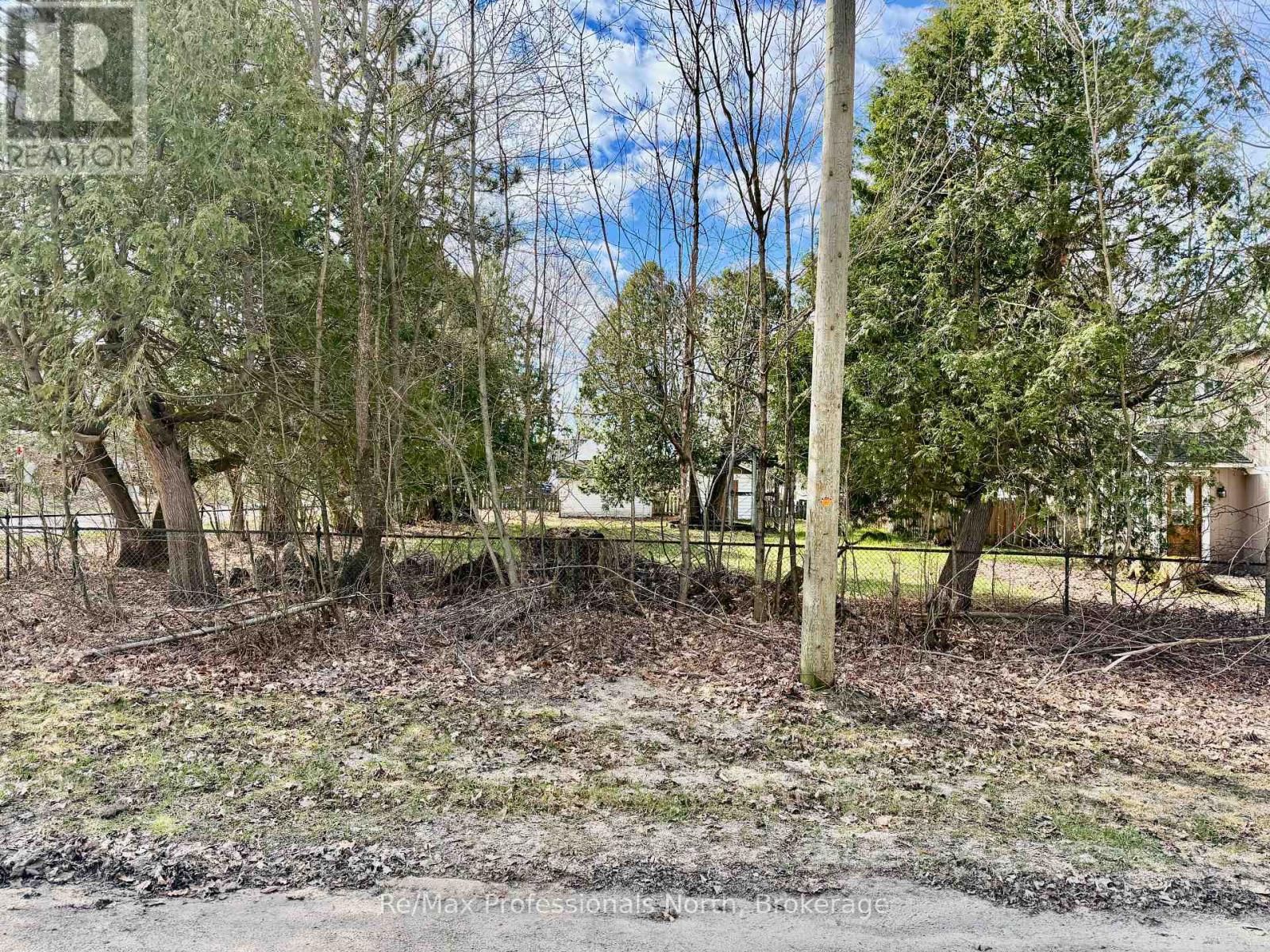 0 Farquhar Street, Gravenhurst, Ontario  P1P 1E5 - Photo 3 - X13080890
