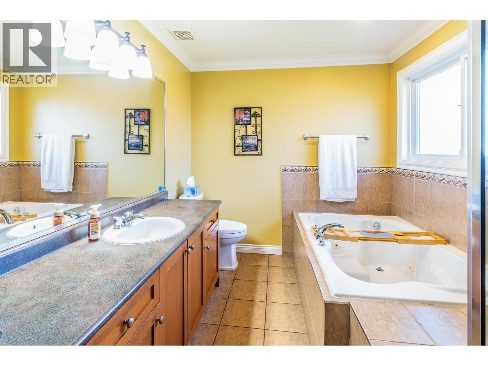 19178 117a Avenue, Pitt Meadows, British Columbia  V3Y 2R3 - Photo 13 - R3100437