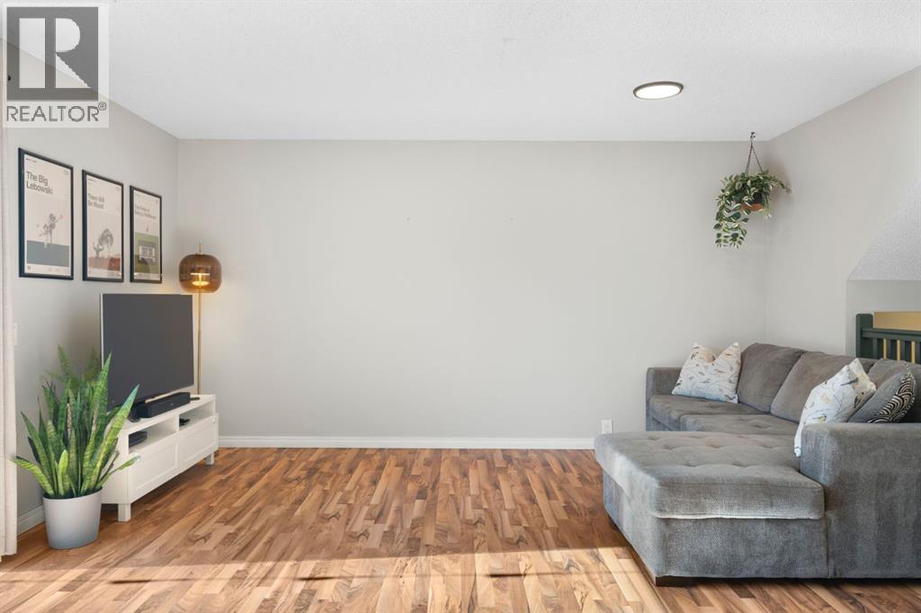 48 Midpark Gardens Se, Calgary, Alberta  T2X 1N7 - Photo 16 - A2306844