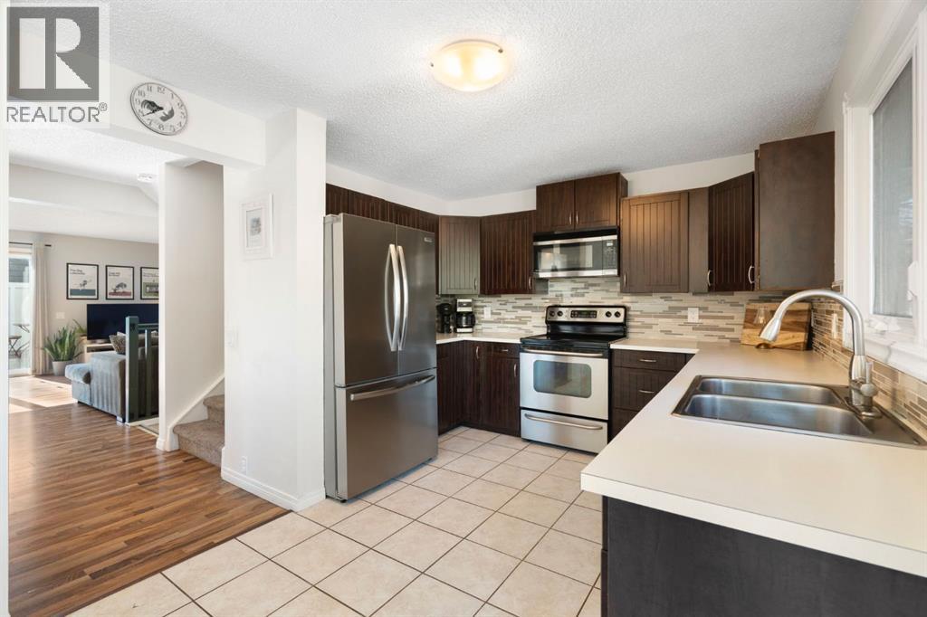 48 Midpark Gardens Se, Calgary, Alberta  T2X 1N7 - Photo 9 - A2306844
