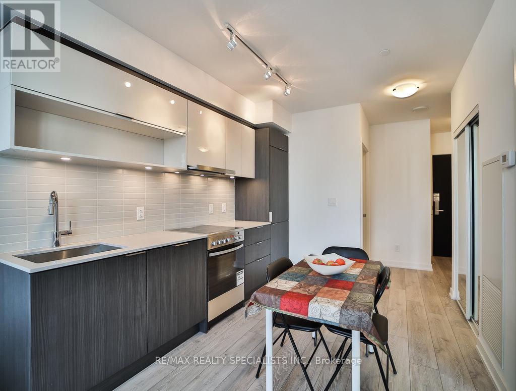 404 - 159 Wellesley Street E, Toronto, Ontario  M4Y 0H5 - Photo 6 - C13080848