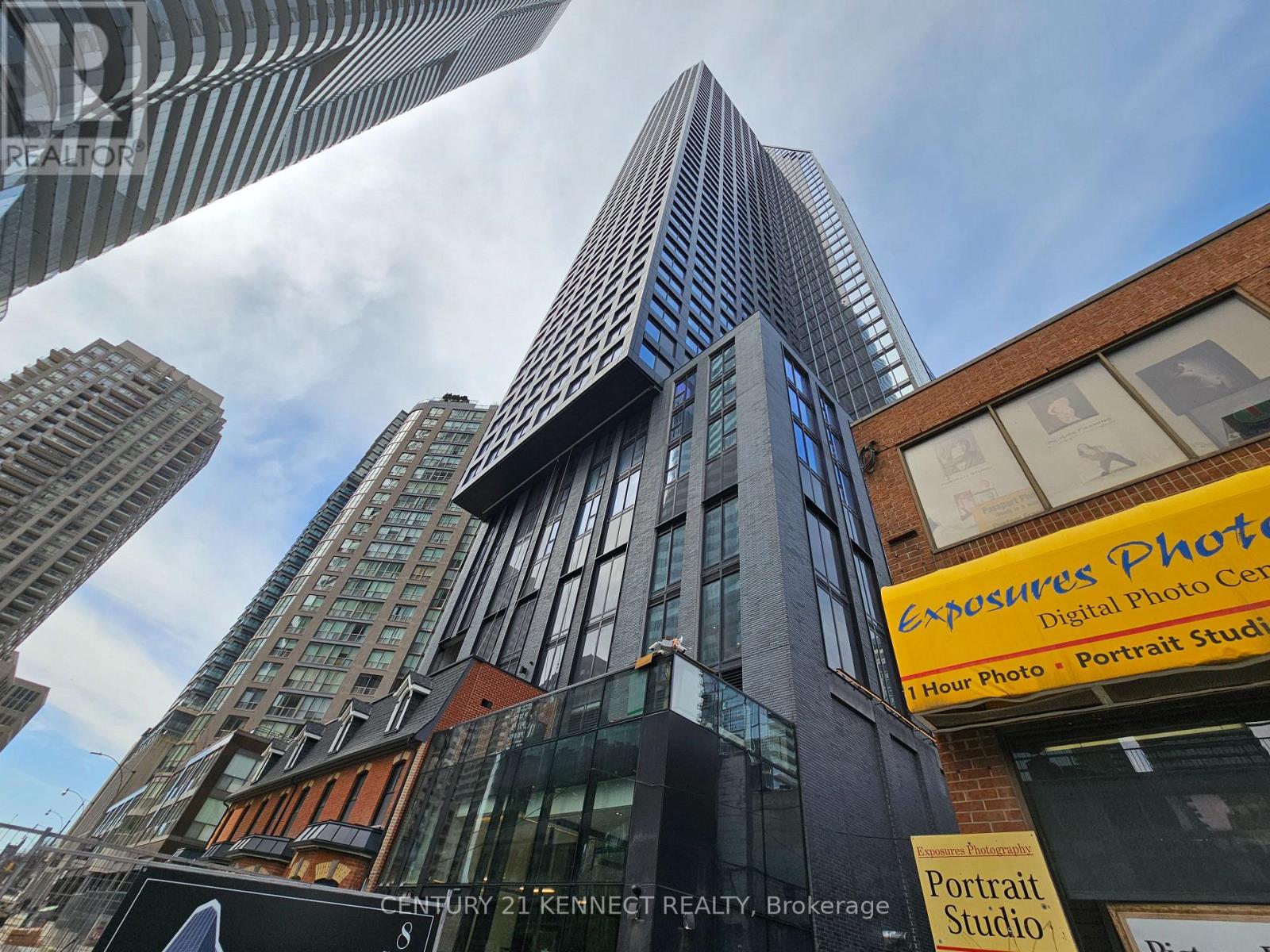 1106 - 8 Wellesley Street W, Toronto, Ontario  M4Y 0J5 - Photo 18 - C13080854