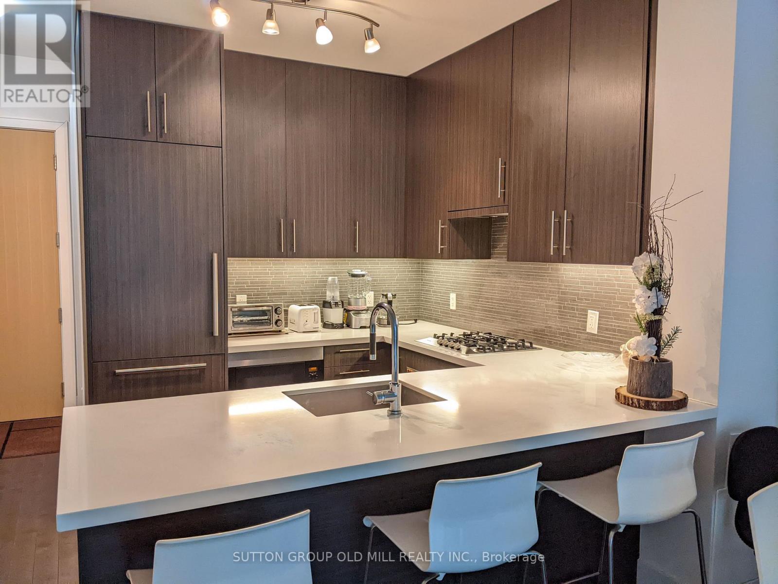522 - 29 Queens Quay E, Toronto, Ontario  M5E 0A4 - Photo 1 - C13080926