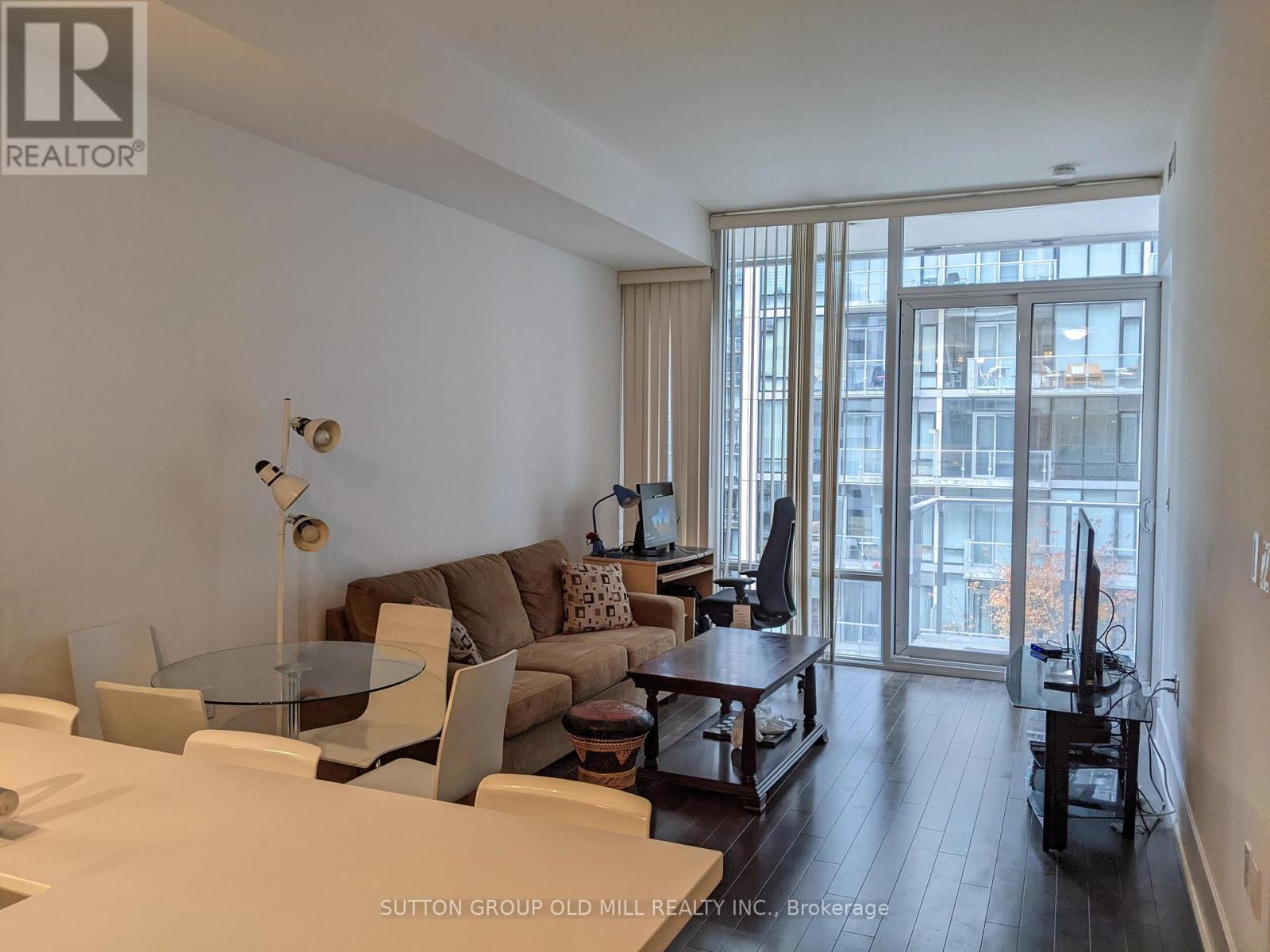 522 - 29 Queens Quay E, Toronto, Ontario  M5E 0A4 - Photo 3 - C13080926