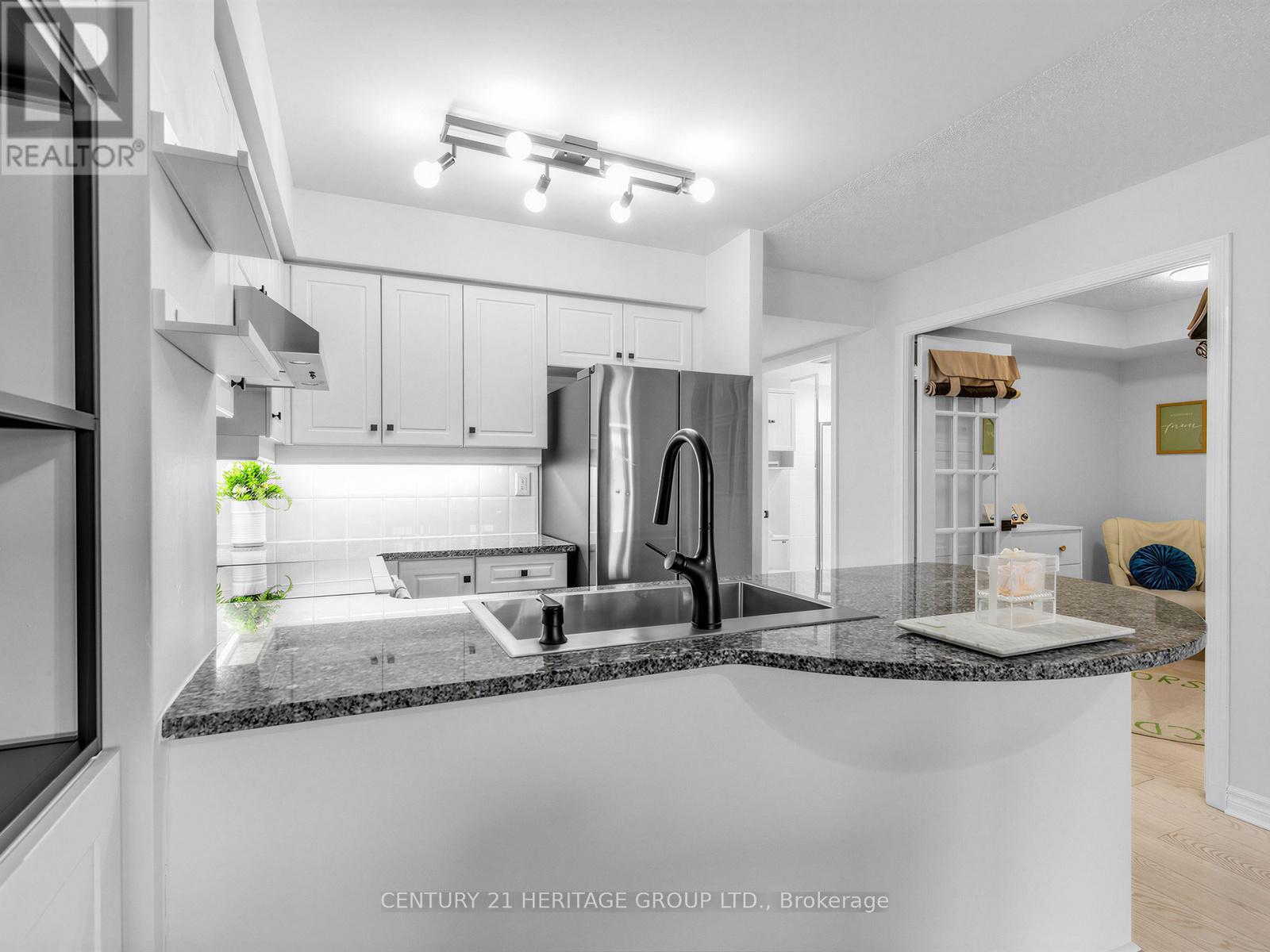 703 - 8 Rean Drive, Toronto, Ontario  M2K 3B9 - Photo 9 - C13080954