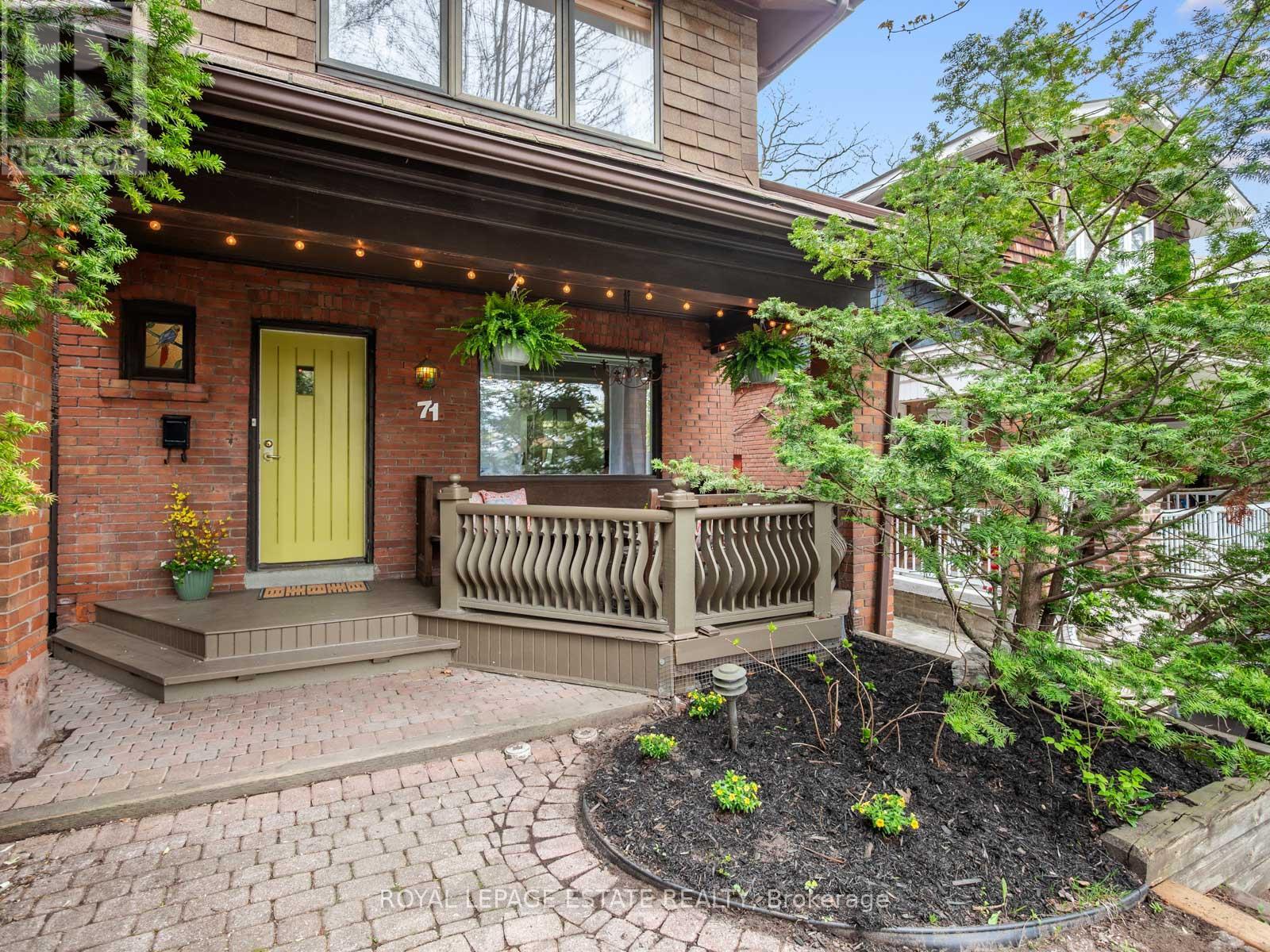 71 Glenmount Park Road, Toronto, Ontario  M4E 2N1 - Photo 1 - E13080902