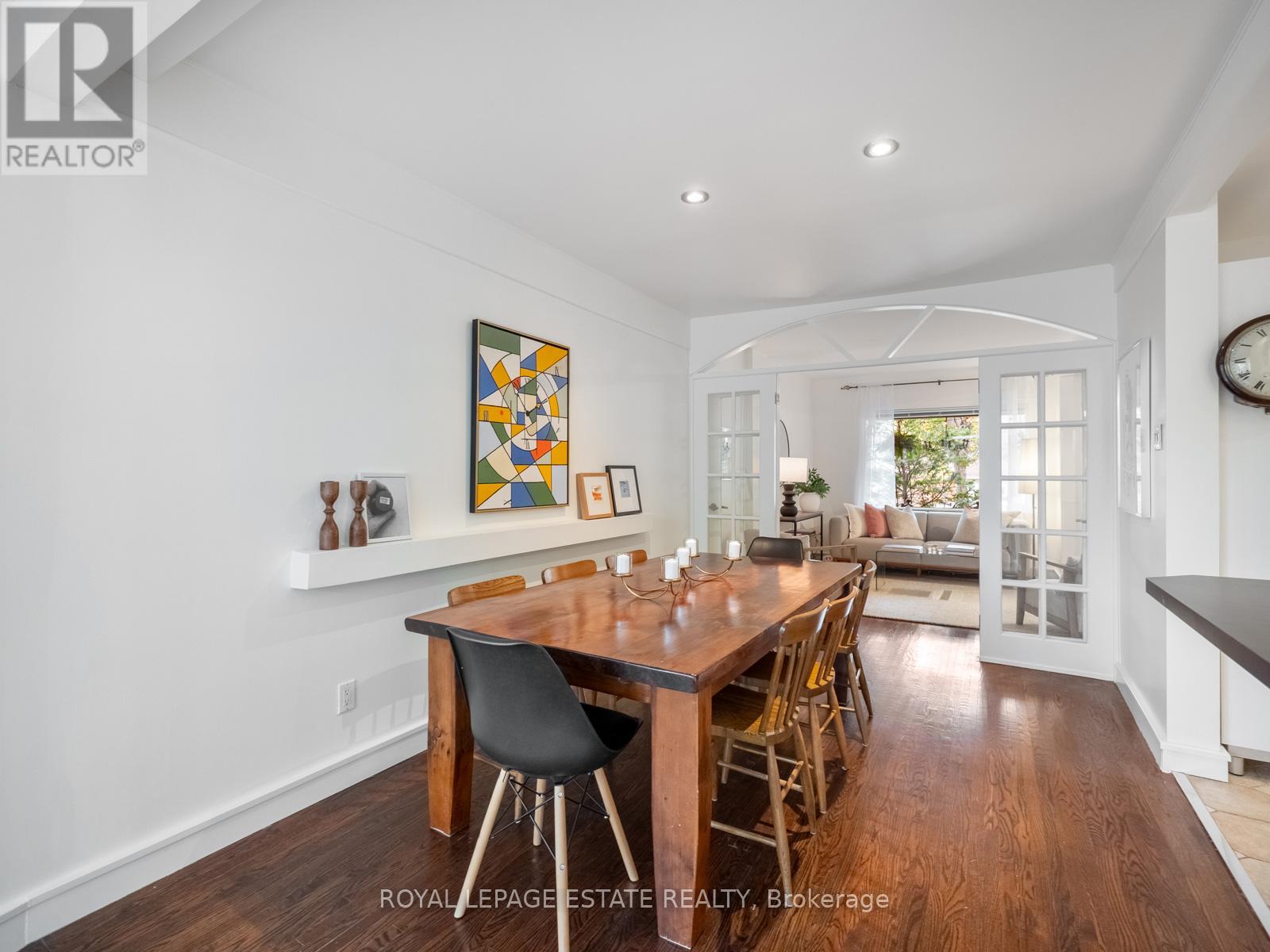 71 Glenmount Park Road, Toronto, Ontario  M4E 2N1 - Photo 10 - E13080902