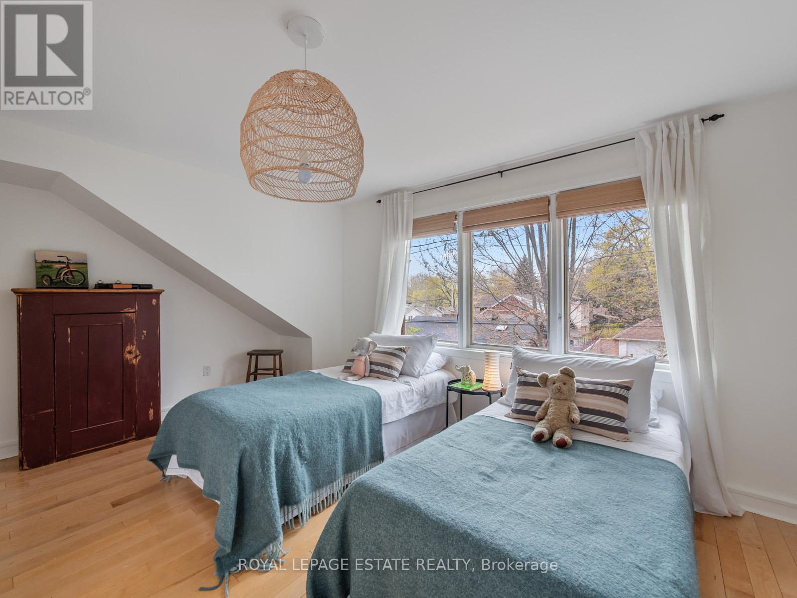 71 Glenmount Park Road, Toronto, Ontario  M4E 2N1 - Photo 26 - E13080902