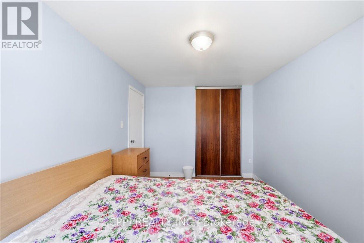 14 - 2 Davisbrook Boulevard, Toronto, Ontario  M1T 3P3 - Photo 23 - E13080992
