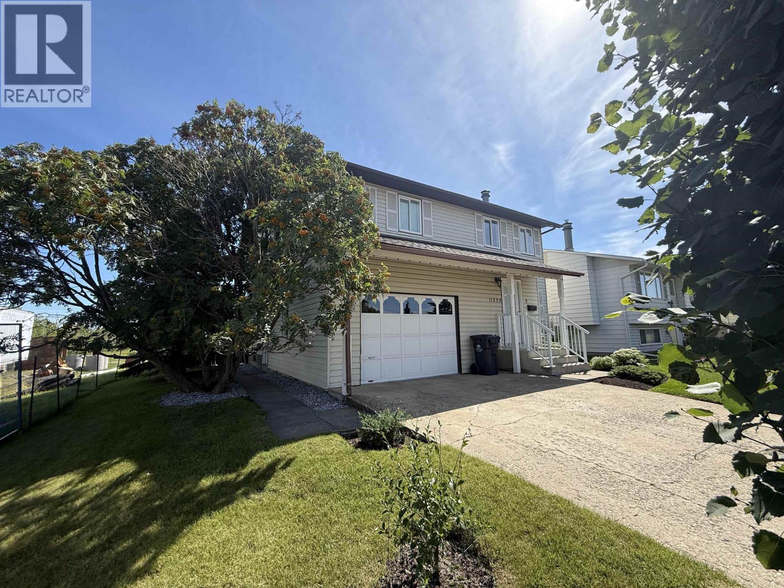 11223 102 Street, Fort St. John, British Columbia  V1J 4T2 - Photo 3 - R3119090