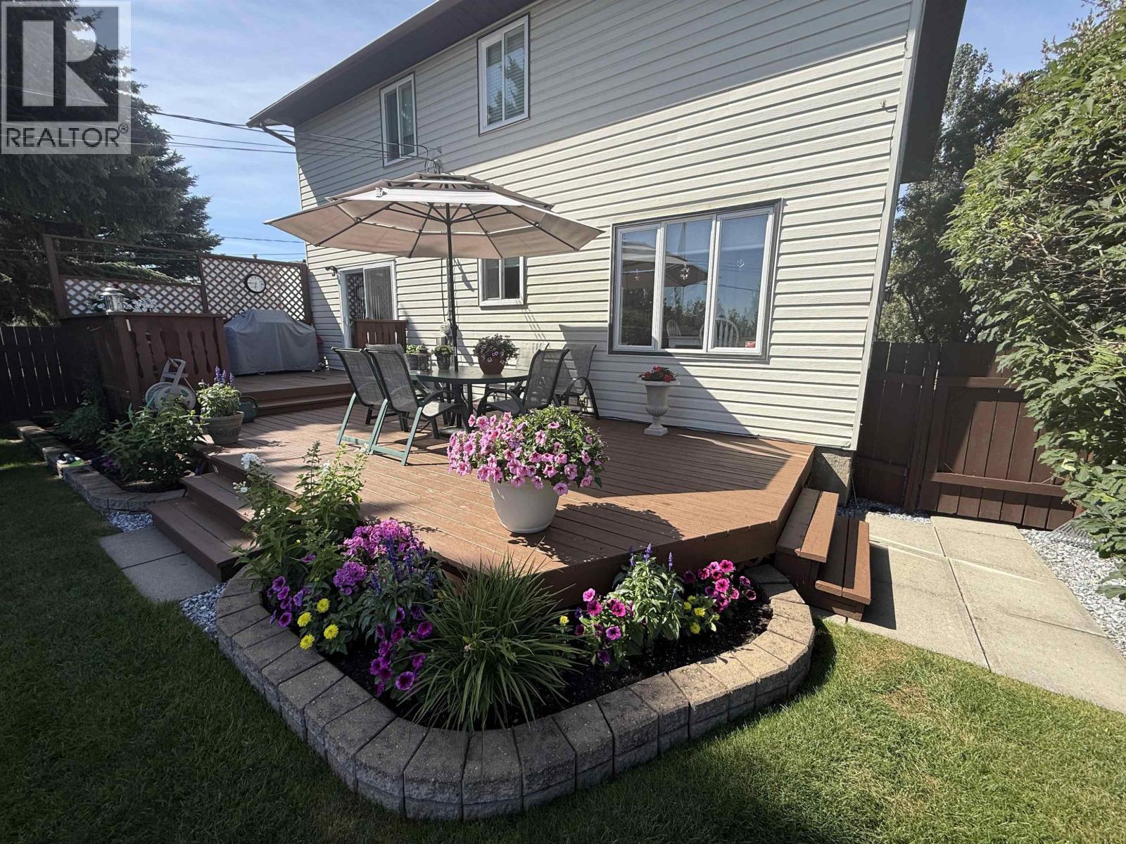 11223 102 Street, Fort St. John, British Columbia  V1J 4T2 - Photo 5 - R3119090