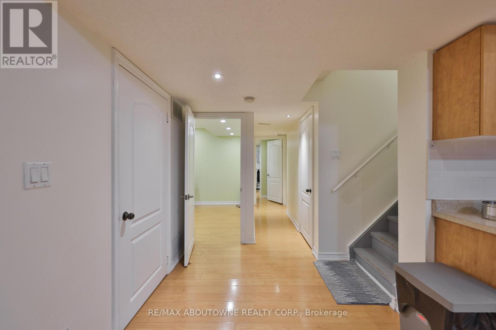 5486 Fudge Terrace, Mississauga, Ontario  L5M 0M8 - Photo 26 - W13080024