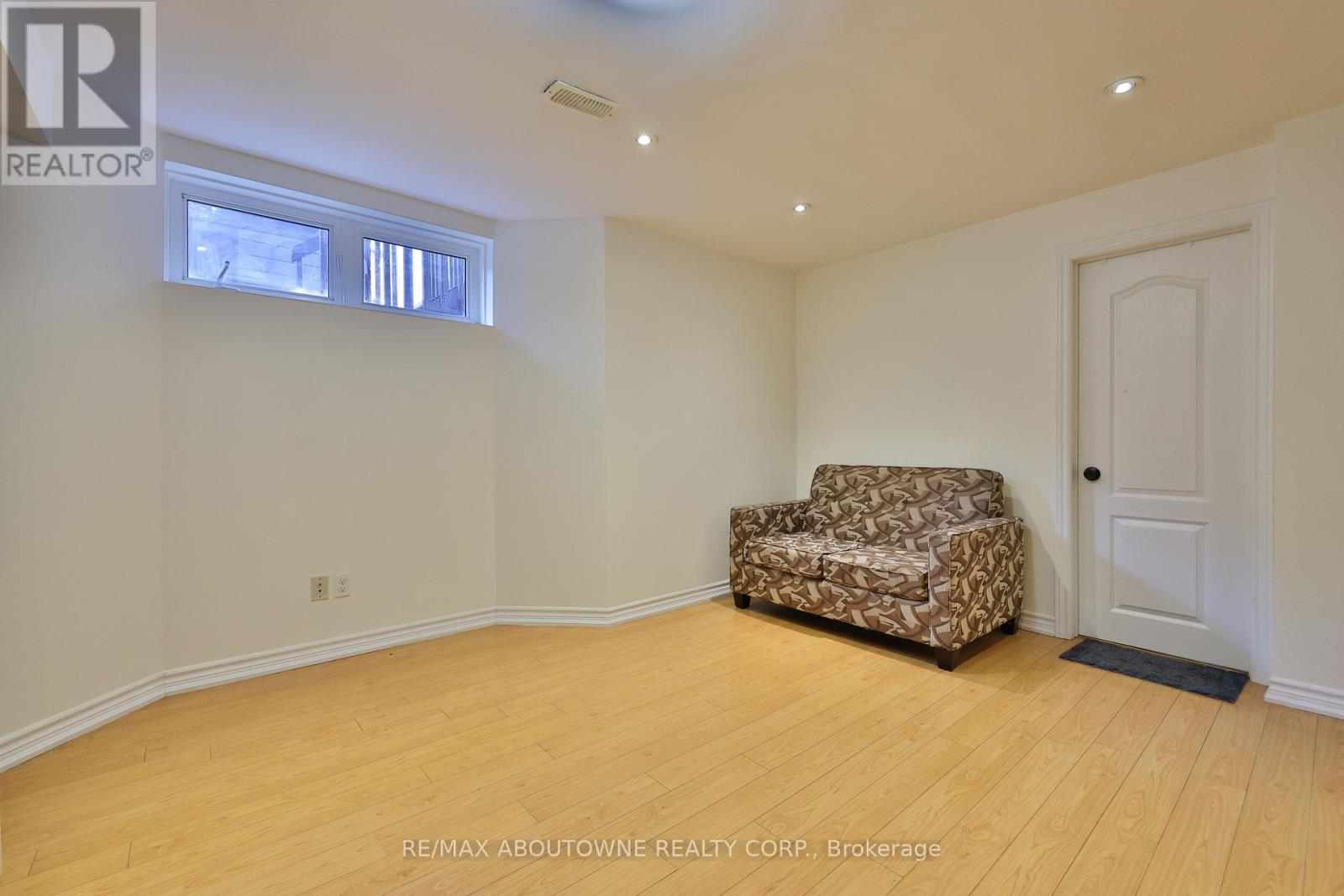 5486 Fudge Terrace, Mississauga, Ontario  L5M 0M8 - Photo 31 - W13080024