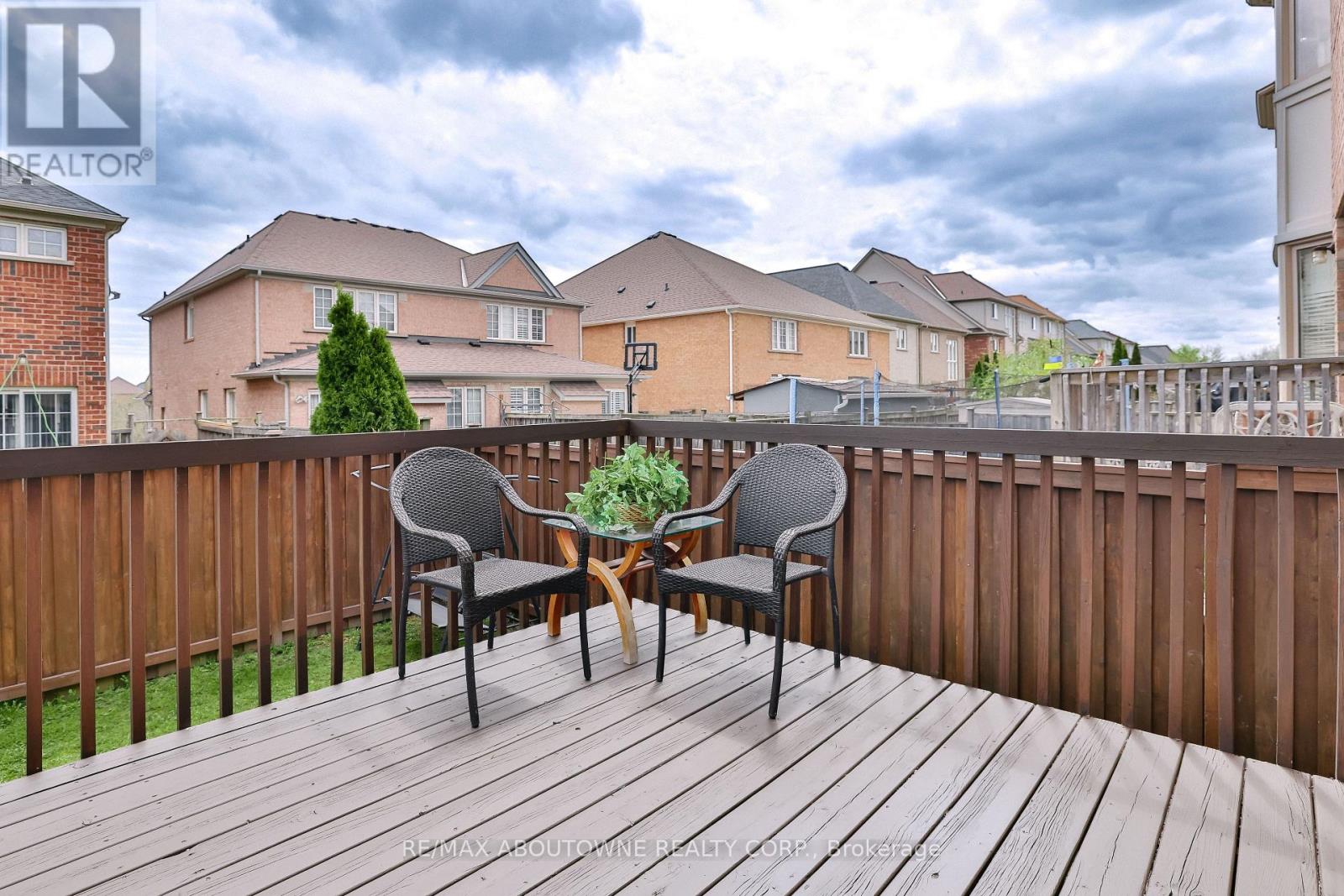 5486 Fudge Terrace, Mississauga, Ontario  L5M 0M8 - Photo 37 - W13080024
