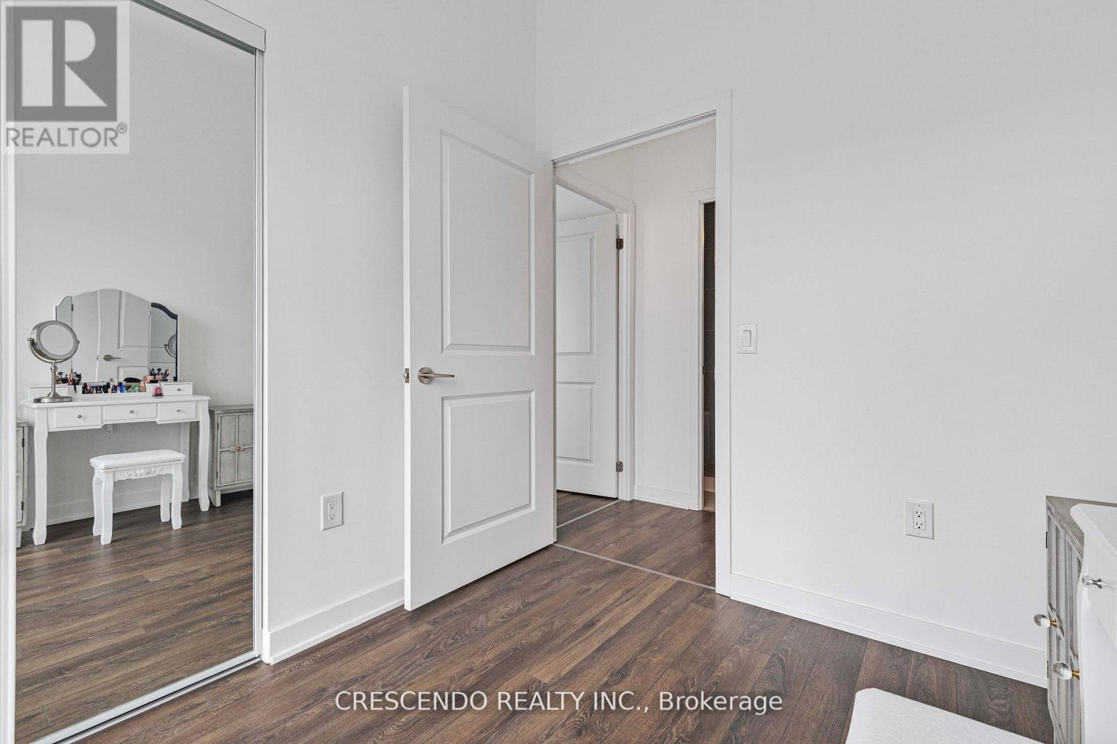 1207 - 100 Eagle Rock Way, Vaughan, Ontario  L6A 5B9 - Photo 16 - N13080942