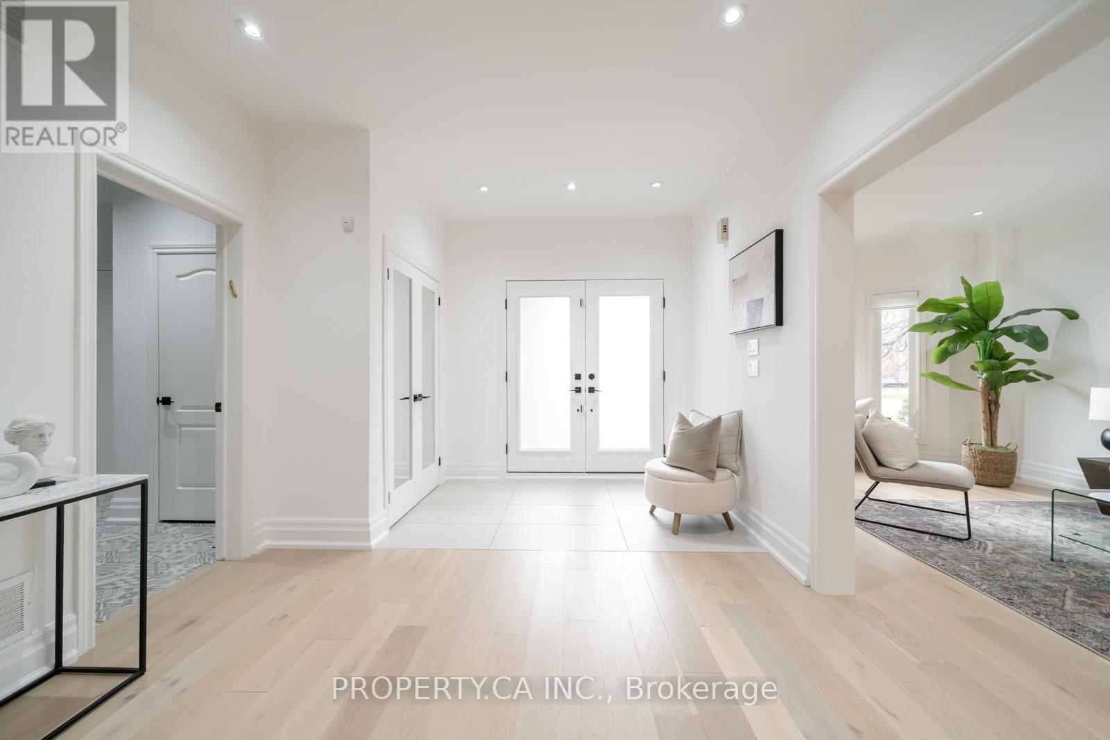 151 Concord Road, Vaughan, Ontario  L4J 7S2 - Photo 2 - N13080966