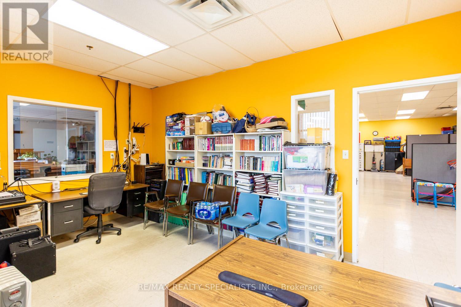320,321,322,323 & 325 - 1550 South Gateway Road, Mississauga, Ontario  L4W 5G6 - Photo 13 - W13080882