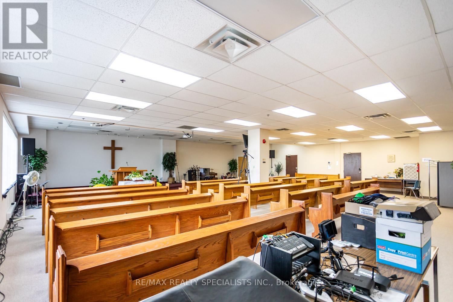 320,321,322,323 & 325 - 1550 South Gateway Road, Mississauga, Ontario  L4W 5G6 - Photo 14 - W13080882