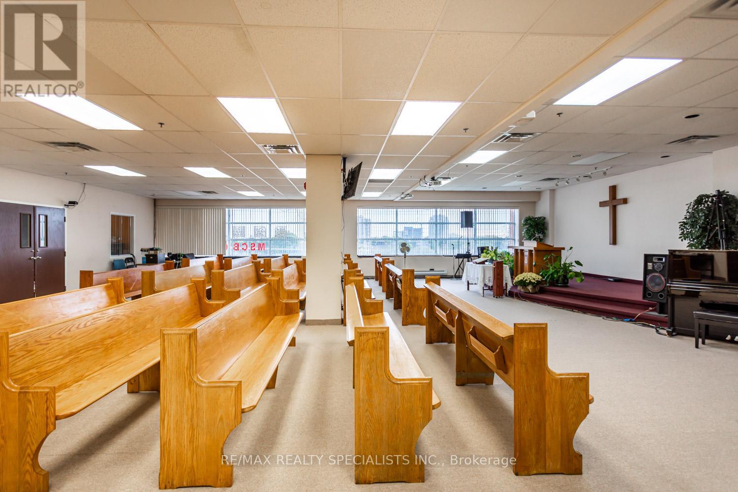 320,321,322,323 & 325 - 1550 South Gateway Road, Mississauga, Ontario  L4W 5G6 - Photo 20 - W13080882