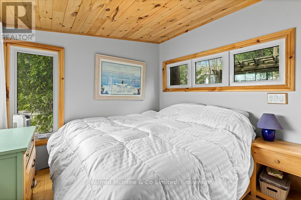 48 Maple Drive, South Bruce Peninsula, Ontario  N0H 1A0 - Photo 29 - X12947894