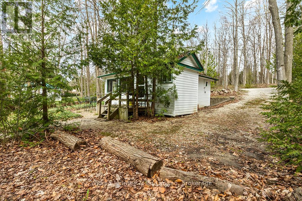 48 Maple Drive, South Bruce Peninsula, Ontario  N0H 1A0 - Photo 7 - X12947894