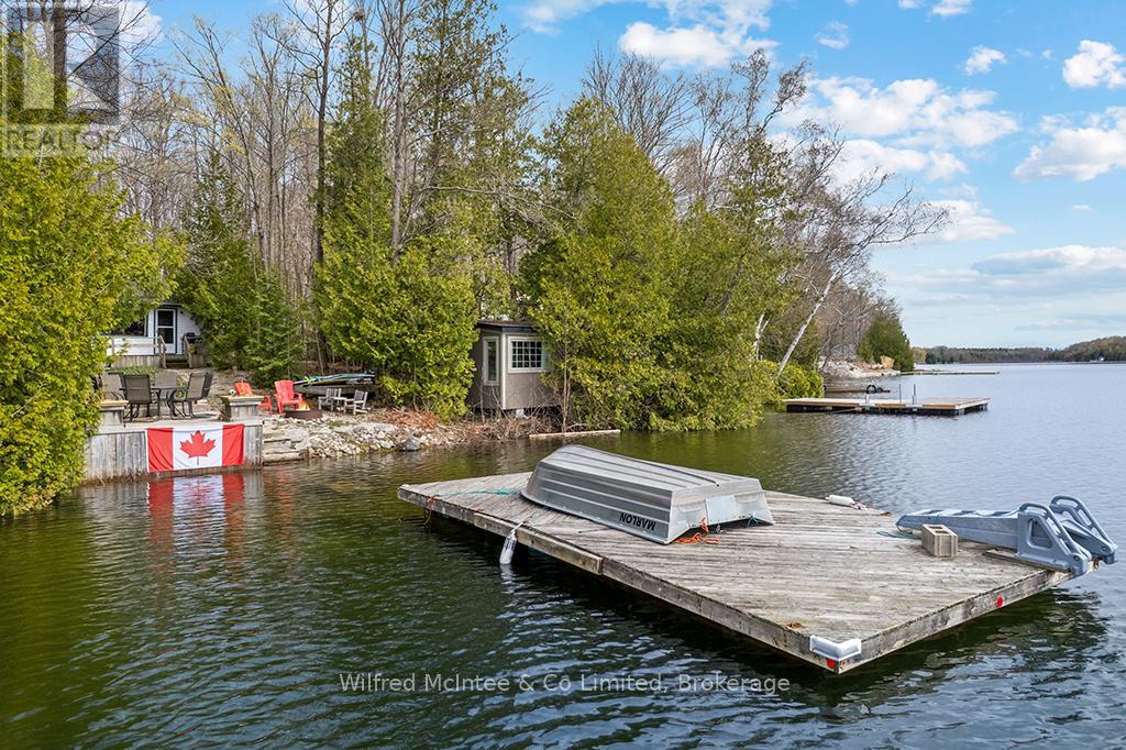 48 Maple Drive, South Bruce Peninsula, Ontario  N0H 1A0 - Photo 39 - X12947894