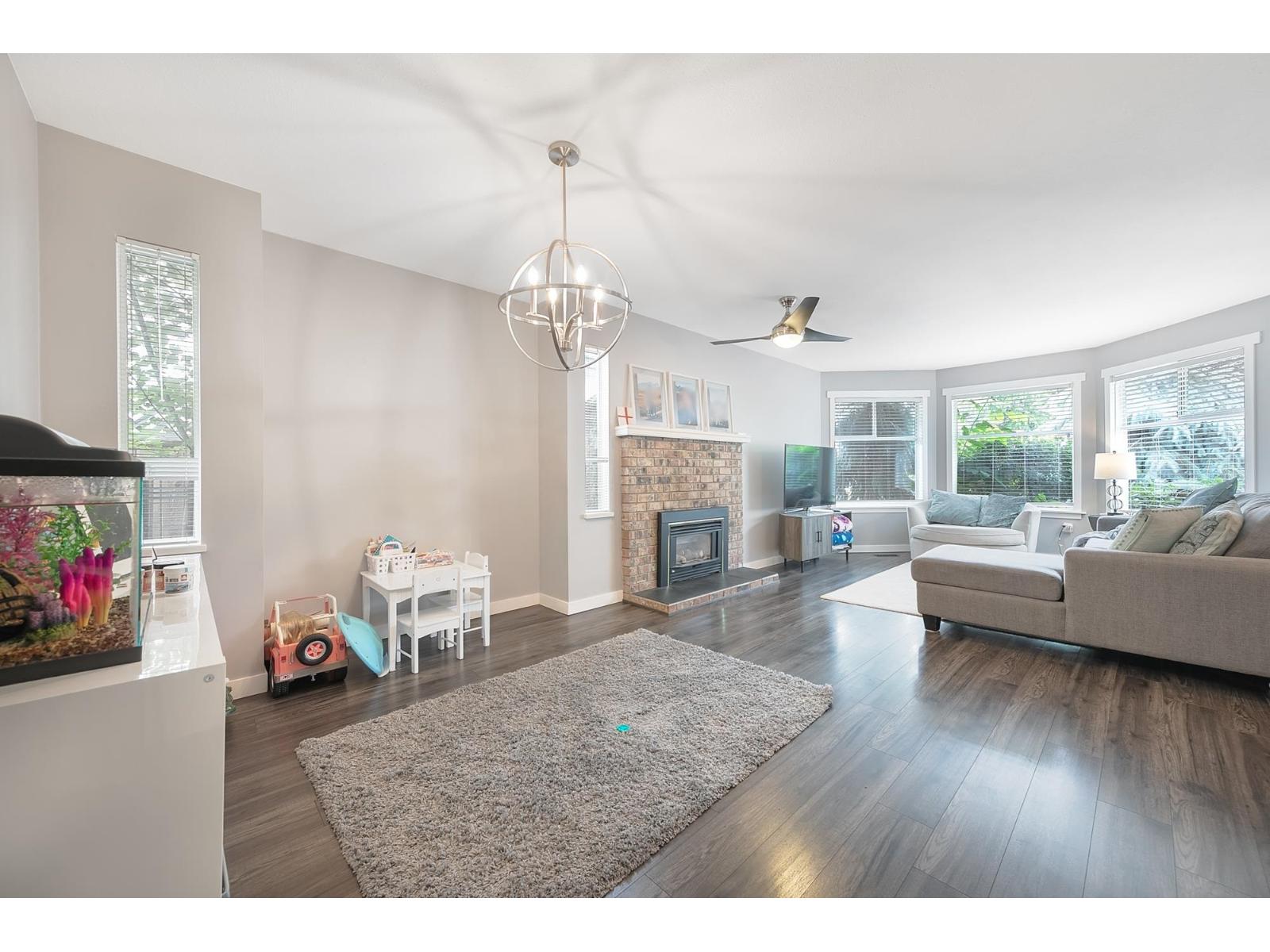 9286 212 STREET, Langley, British Columbia