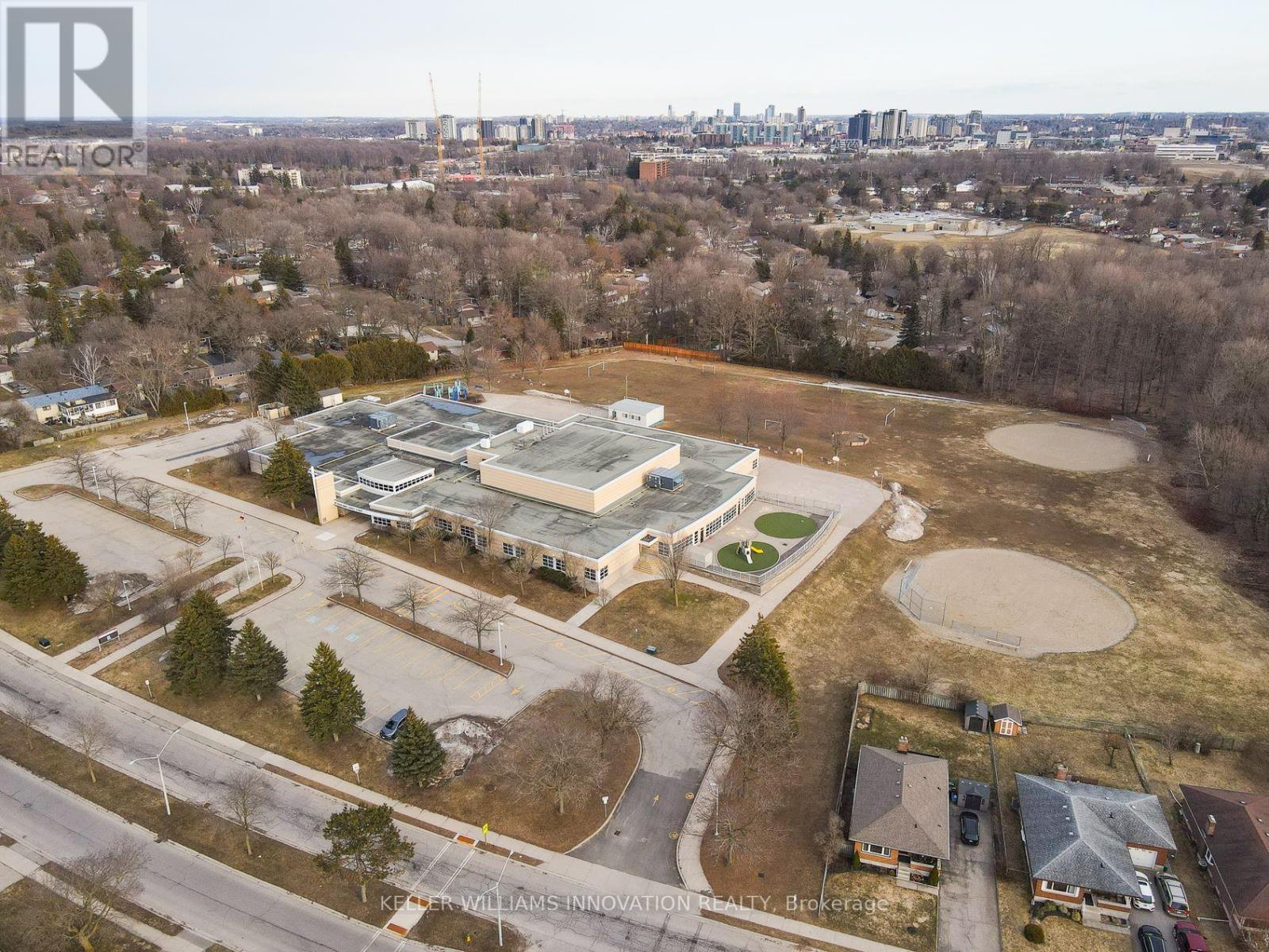 627 Glen Forrest Boulevard, Waterloo, Ontario  N2L 4K1 - Photo 42 - X13080940