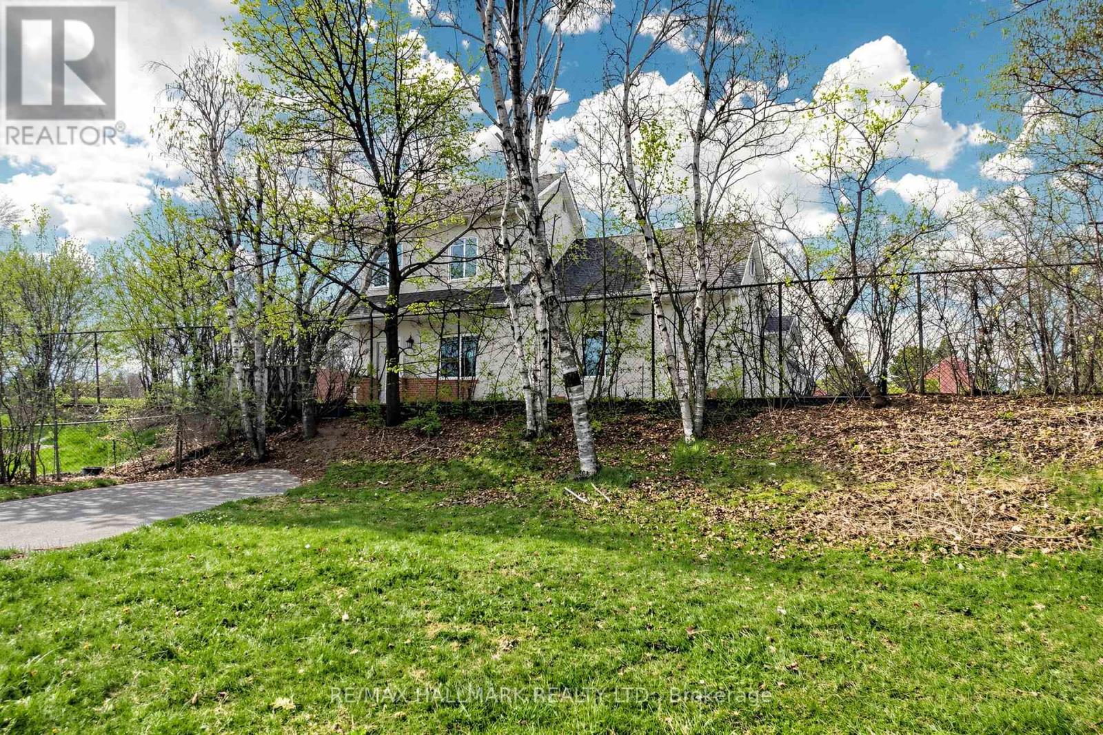 25 Beethoven Court, Toronto, Ontario  M2H 1W1 - Photo 32 - C13058622
