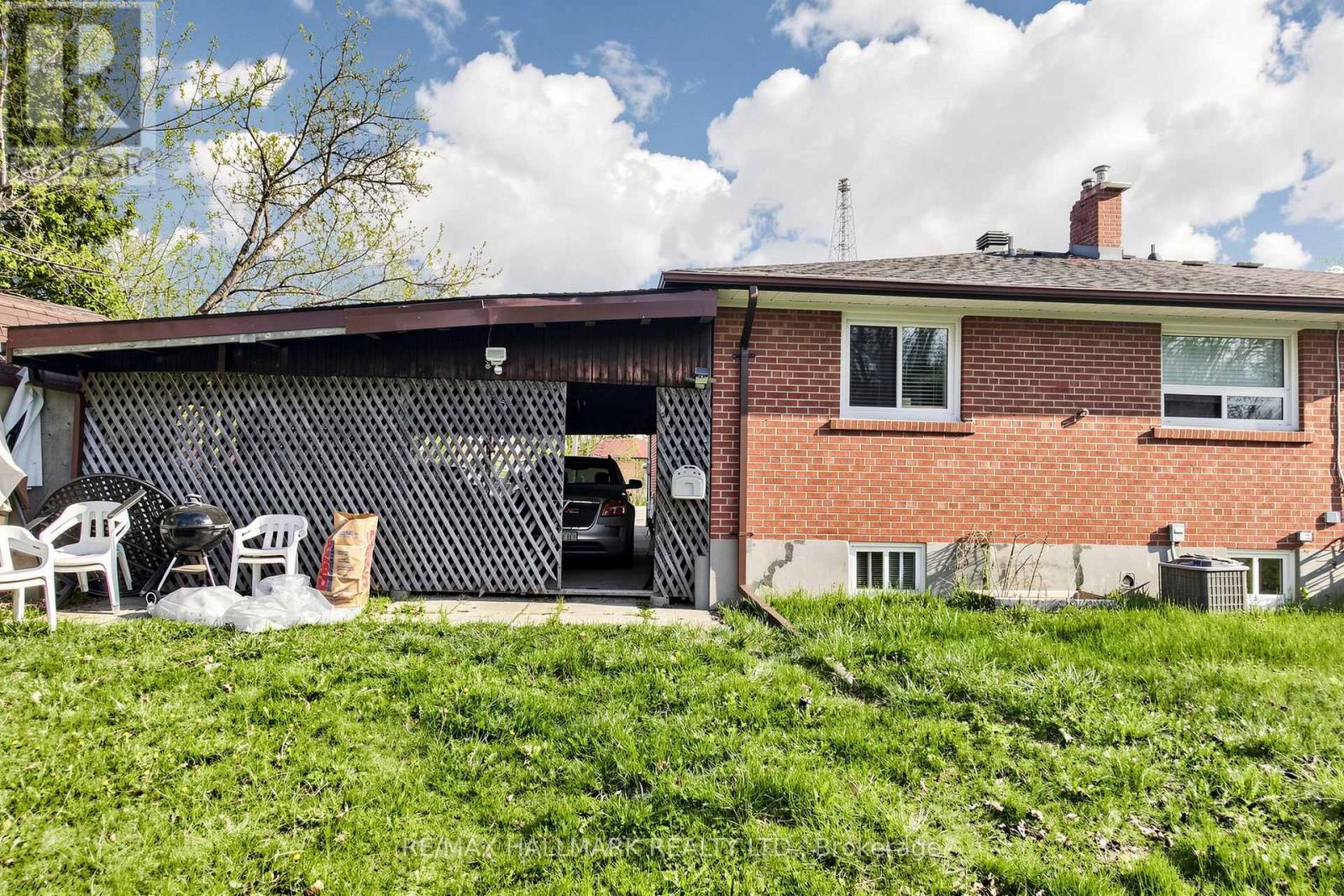 25 Beethoven Court, Toronto, Ontario  M2H 1W1 - Photo 30 - C13058622