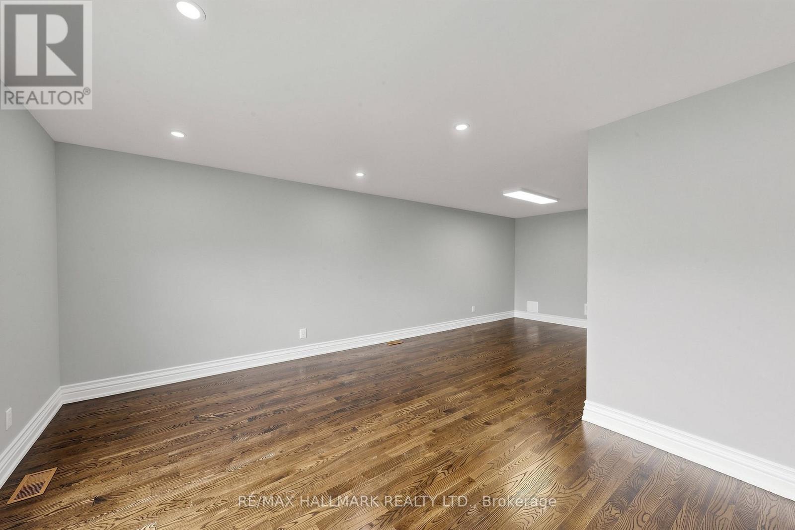 25 Beethoven Court, Toronto, Ontario  M2H 1W1 - Photo 7 - C13058622