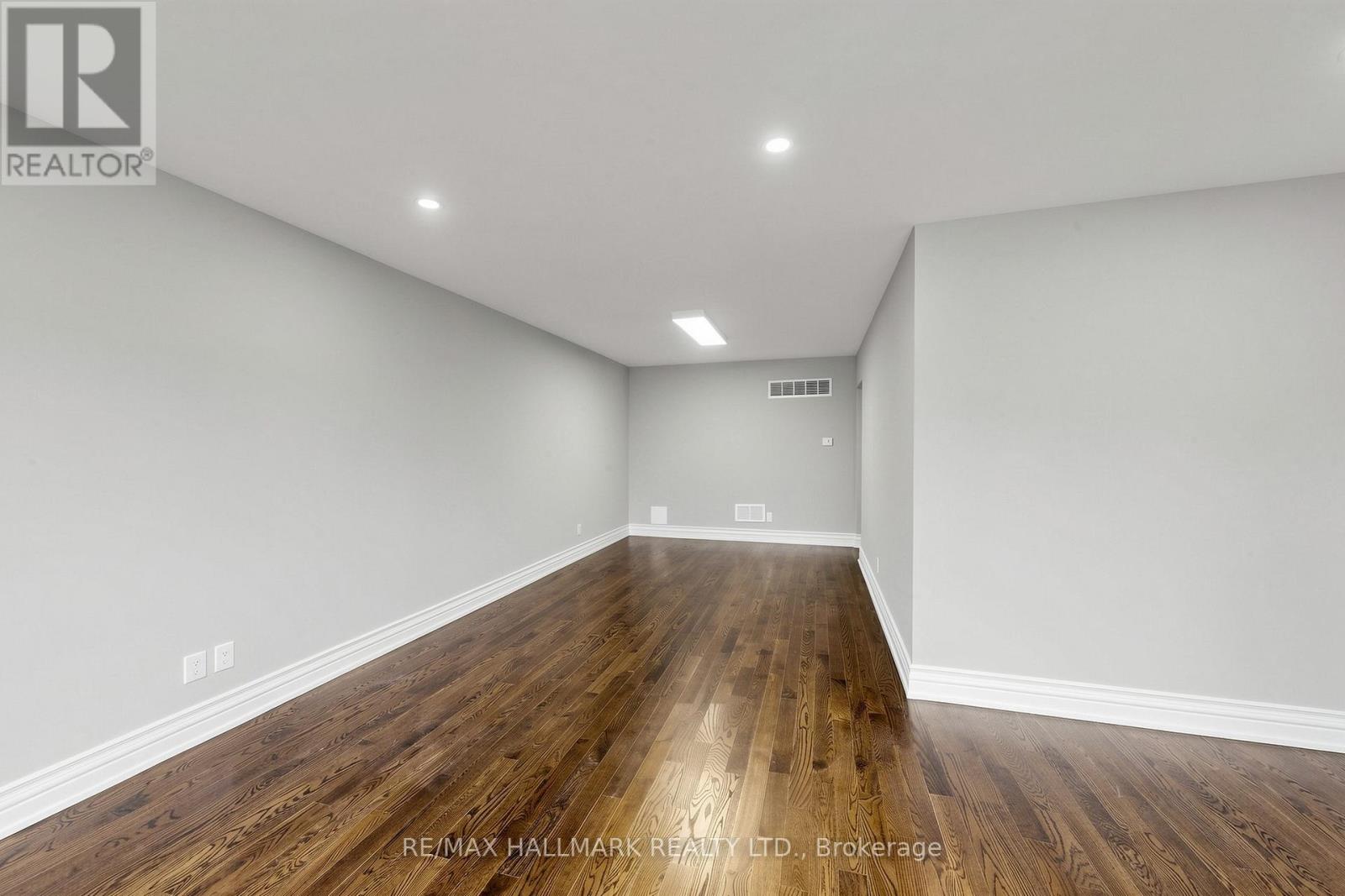 25 Beethoven Court, Toronto, Ontario  M2H 1W1 - Photo 6 - C13058622
