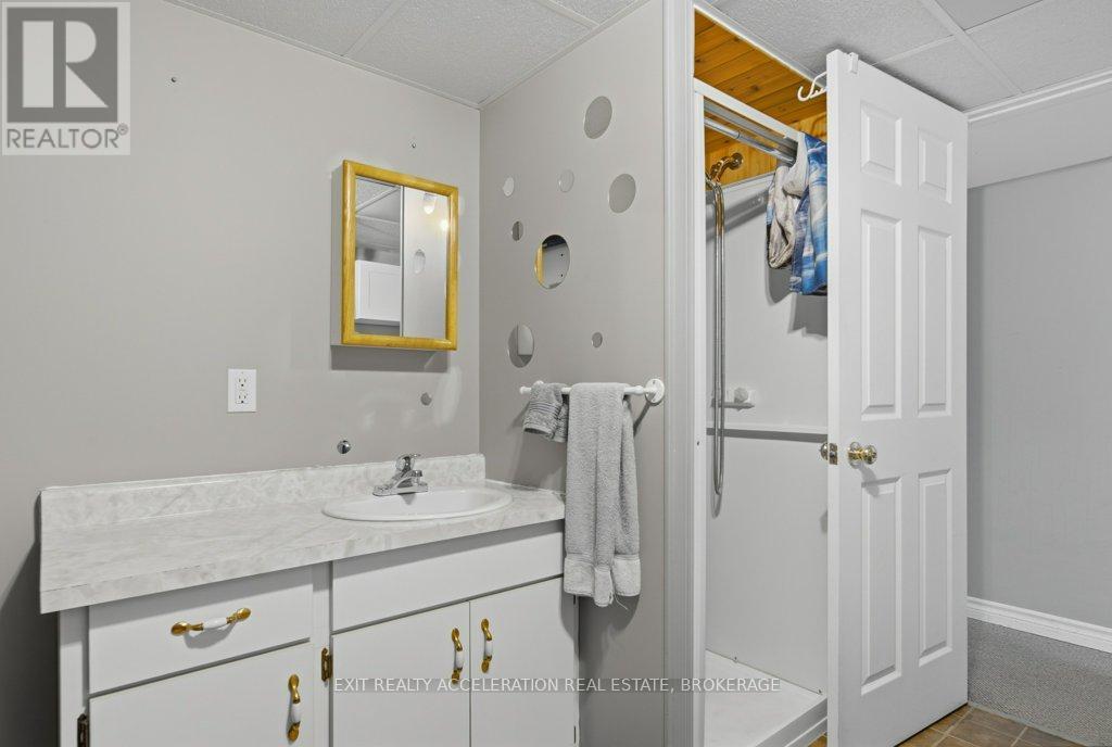 93 Henry Street, Greater Napanee, Ontario  K7R 3A6 - Photo 26 - X12839342