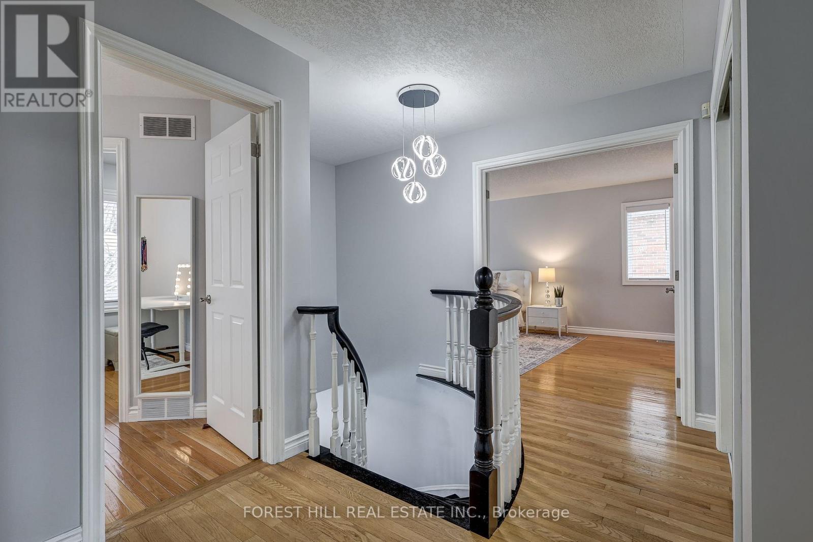 14 Cobblestone Road, London East, Ontario  N5Y 5M6 - Photo 21 - X12710312