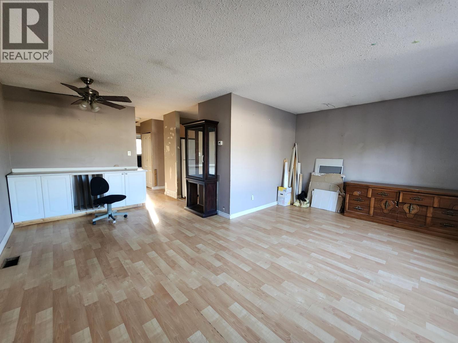 2645-2647 Quince Street, Prince George, British Columbia  V2L 2H6 - Photo 8 - R3082284