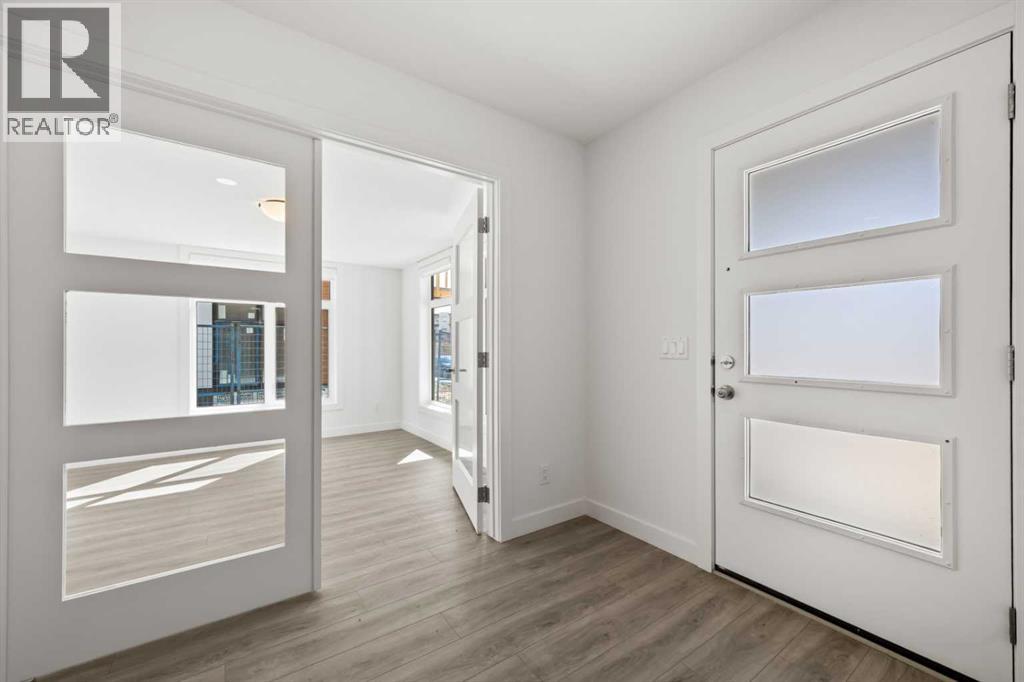 848 83 Street Sw, Calgary, Alberta  T3H 6M8 - Photo 37 - A2304737