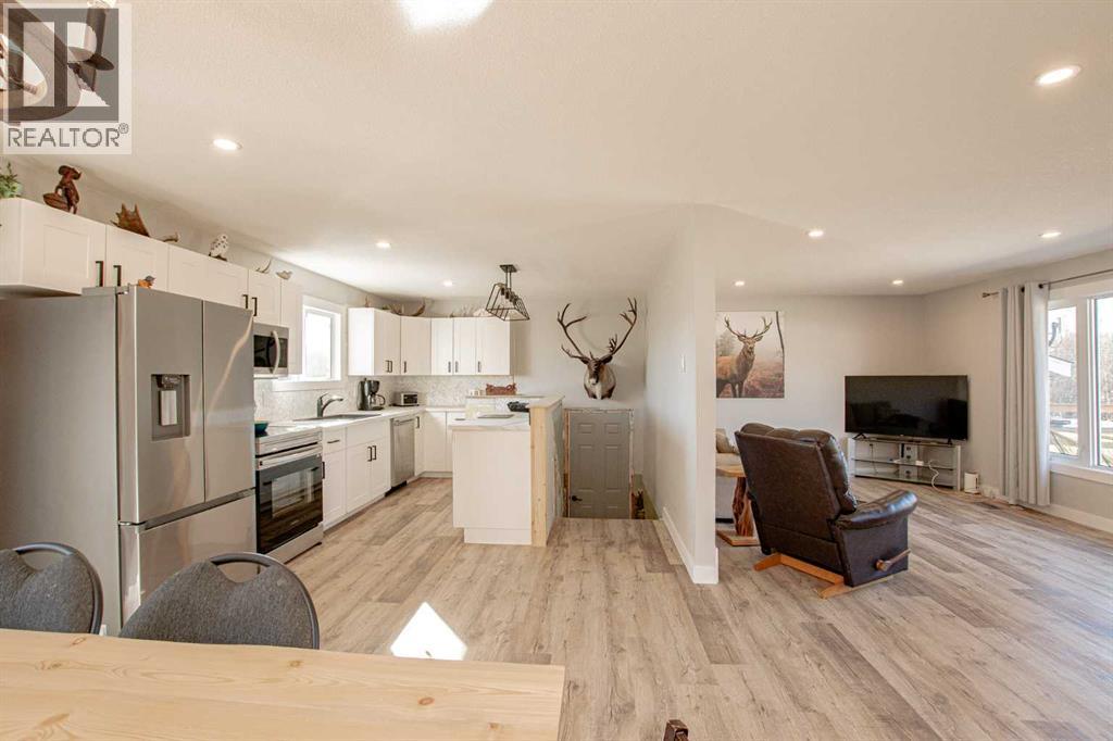 # 106 70444 Range Road 245, Rural Greenview No. 16, Alberta  T0H 3N0 - Photo 6 - A2305929