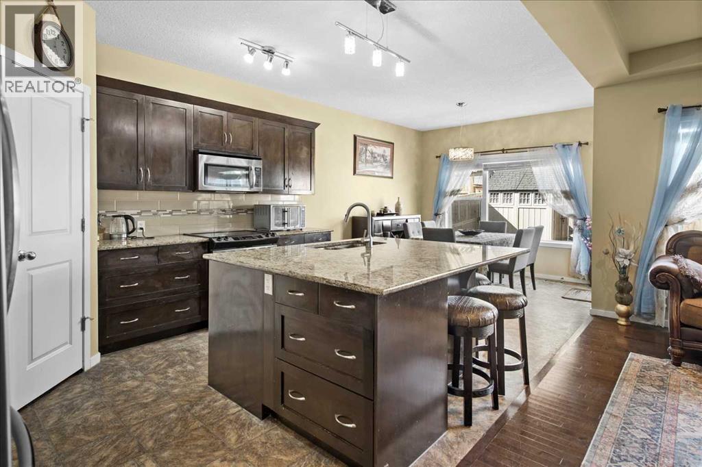 15 Sage Berry Road Nw, Calgary, Alberta  T3R 0K8 - Photo 5 - A2295866