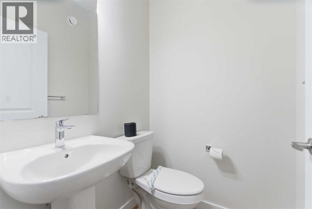 358 Corner Glen Way NE, Calgary, Alberta  T3N 2P1 - Photo 7 - A2299832