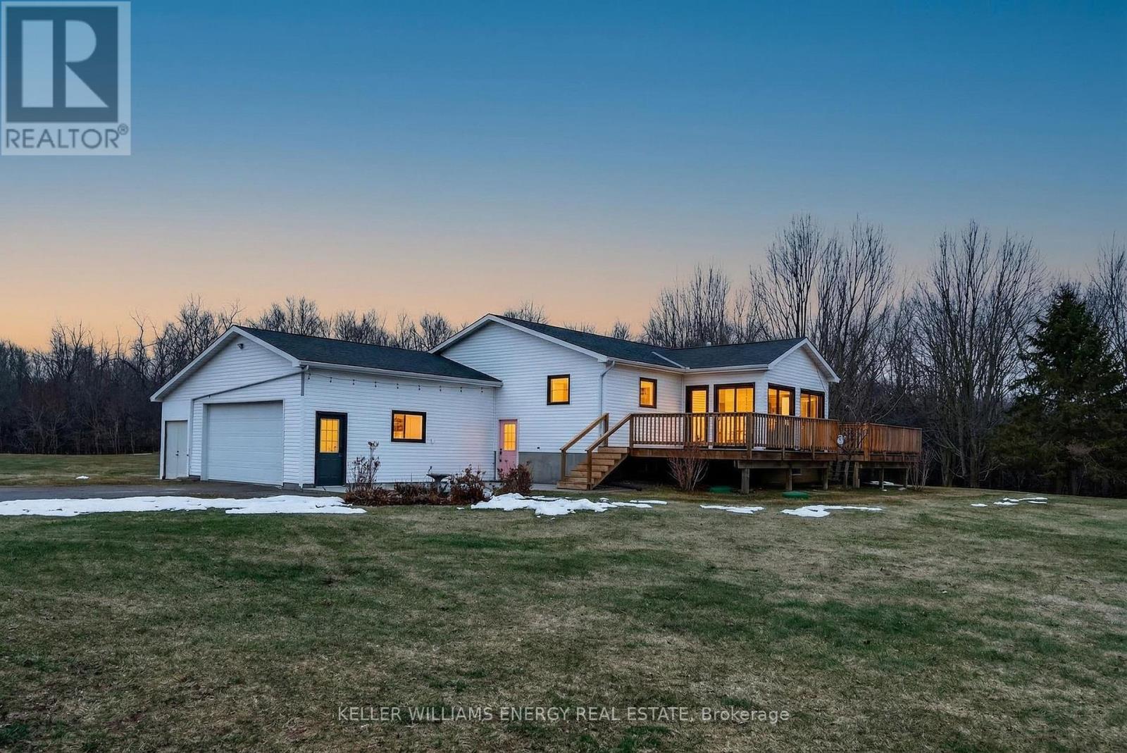 300 Hubbs Creek Road, Prince Edward County, Ontario  K0K 3L0 - Photo 1 - X13081098