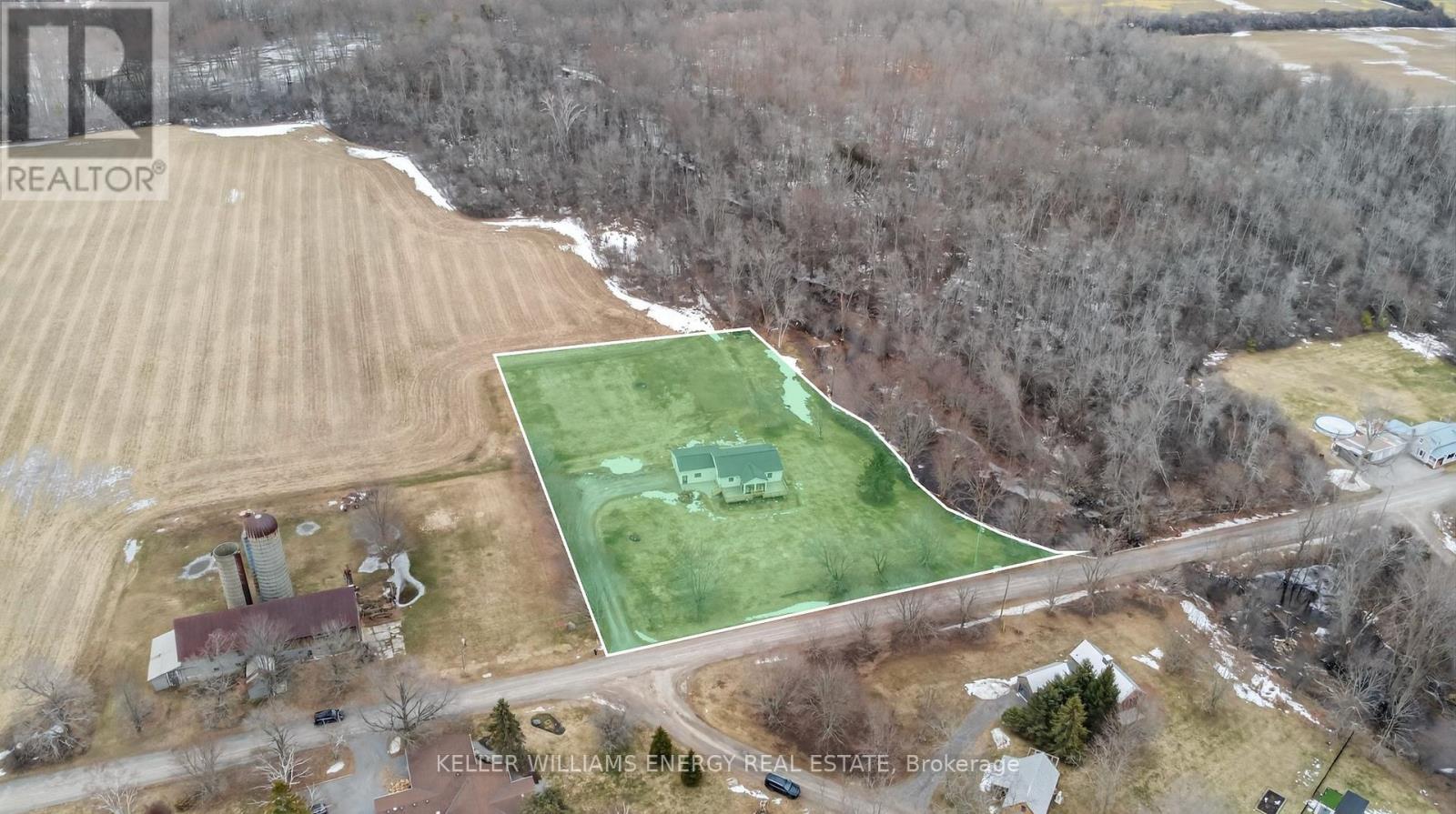 300 Hubbs Creek Road, Prince Edward County, Ontario  K0K 3L0 - Photo 2 - X13081098