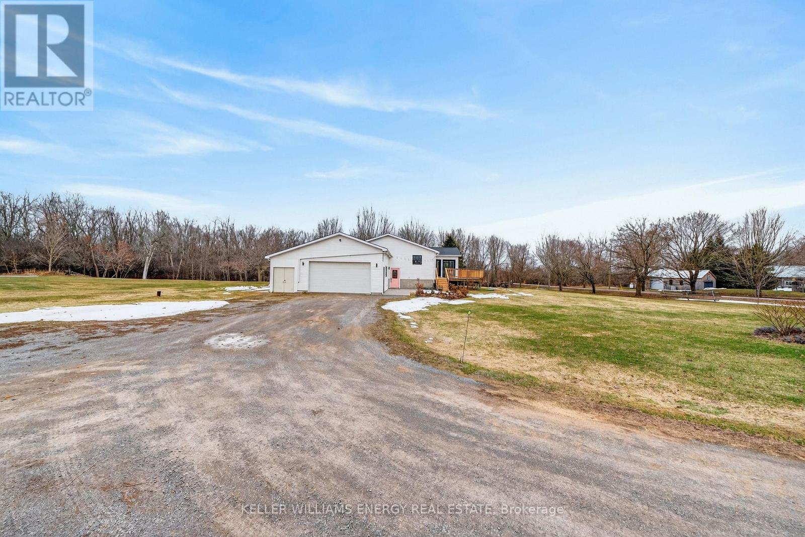 300 Hubbs Creek Road, Prince Edward County, Ontario  K0K 3L0 - Photo 6 - X13081098