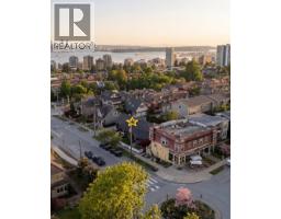 737-745 ST. ANDREWS AVENUE, North Vancouver, British Columbia